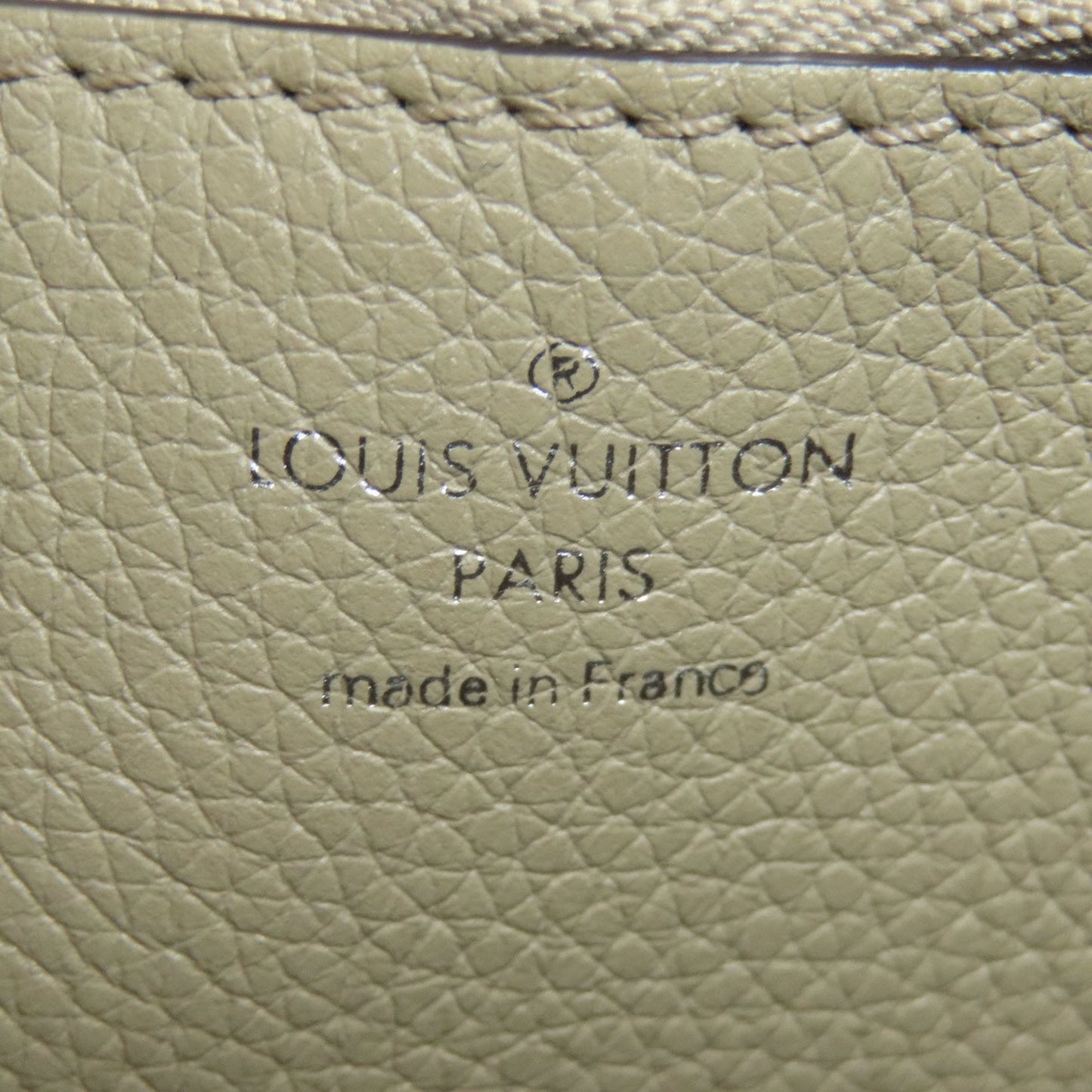 Lockme Bucket Beige Handbag