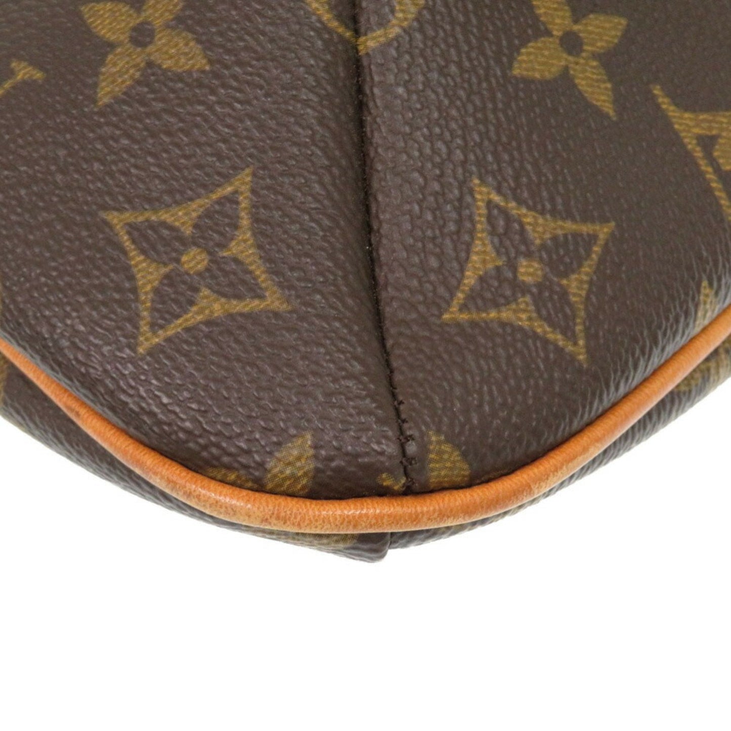 Canvas Musette Shoulder Bag with Minimal Wear