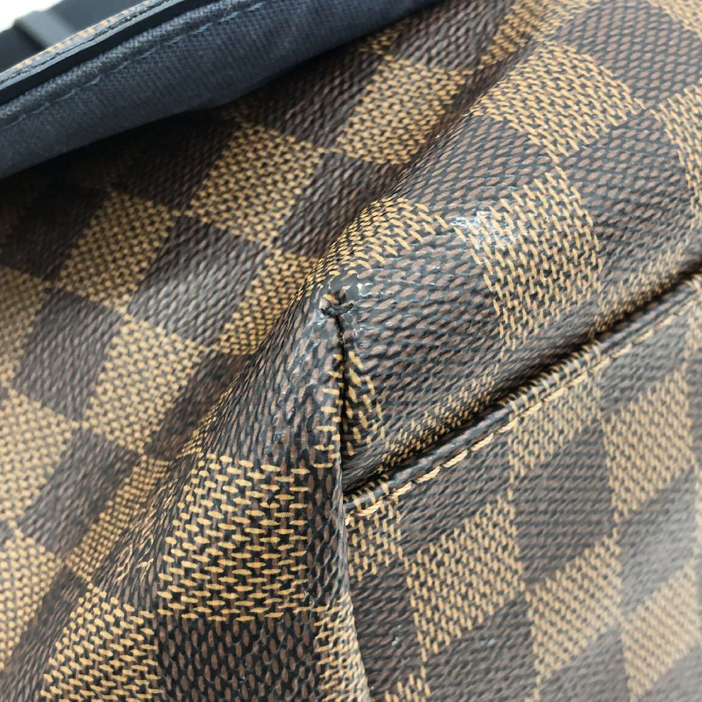 Damier Azur Messenger Bag N41261