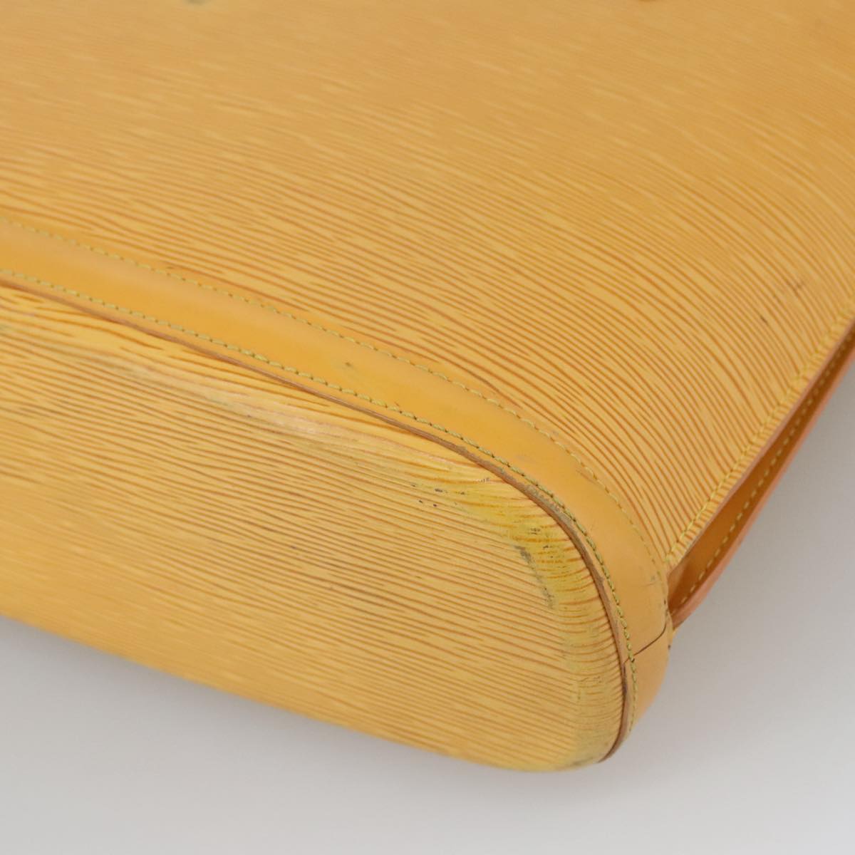 Epi Alma Yellow Leather Shoulder Bag