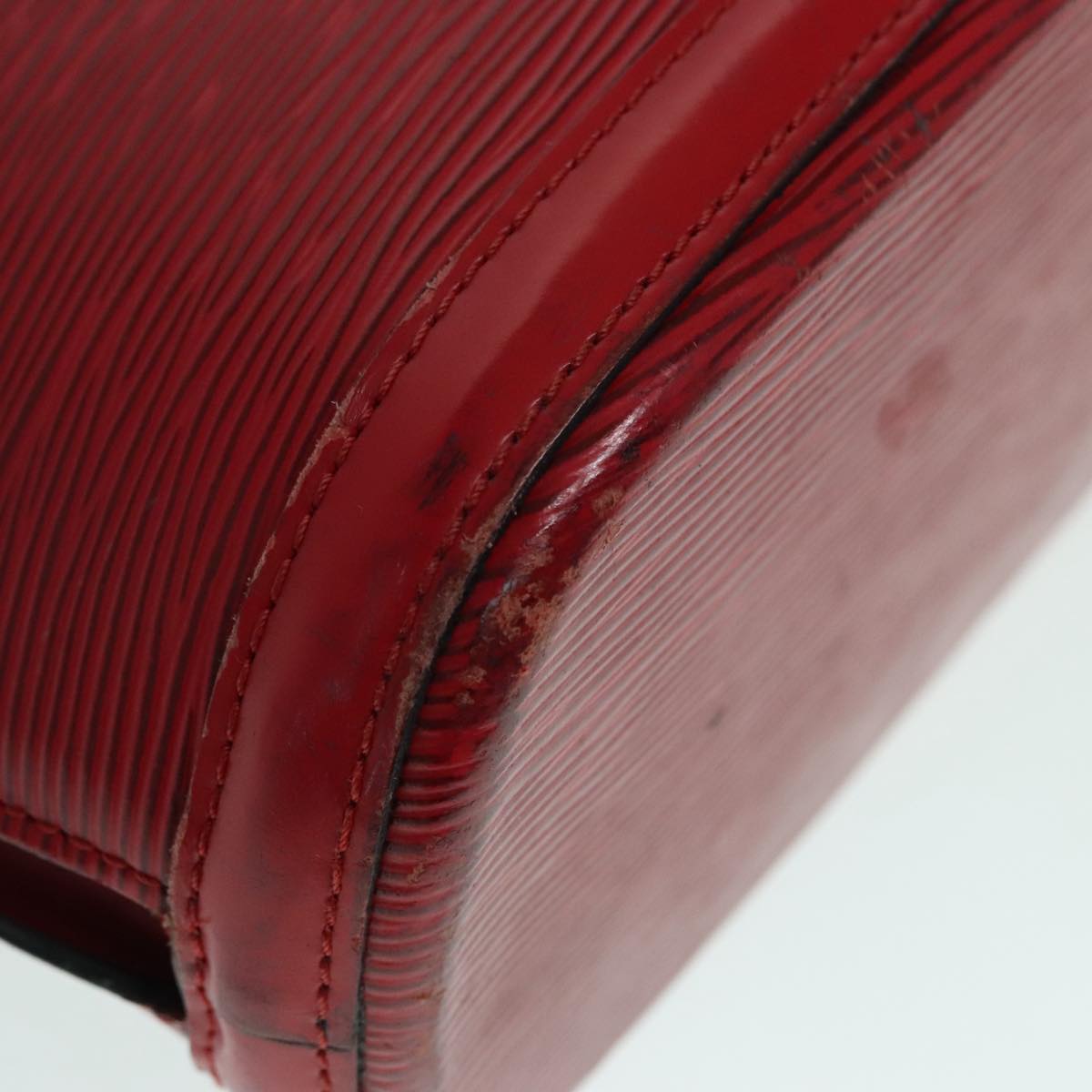 Epi Alma Red Leather Handbag