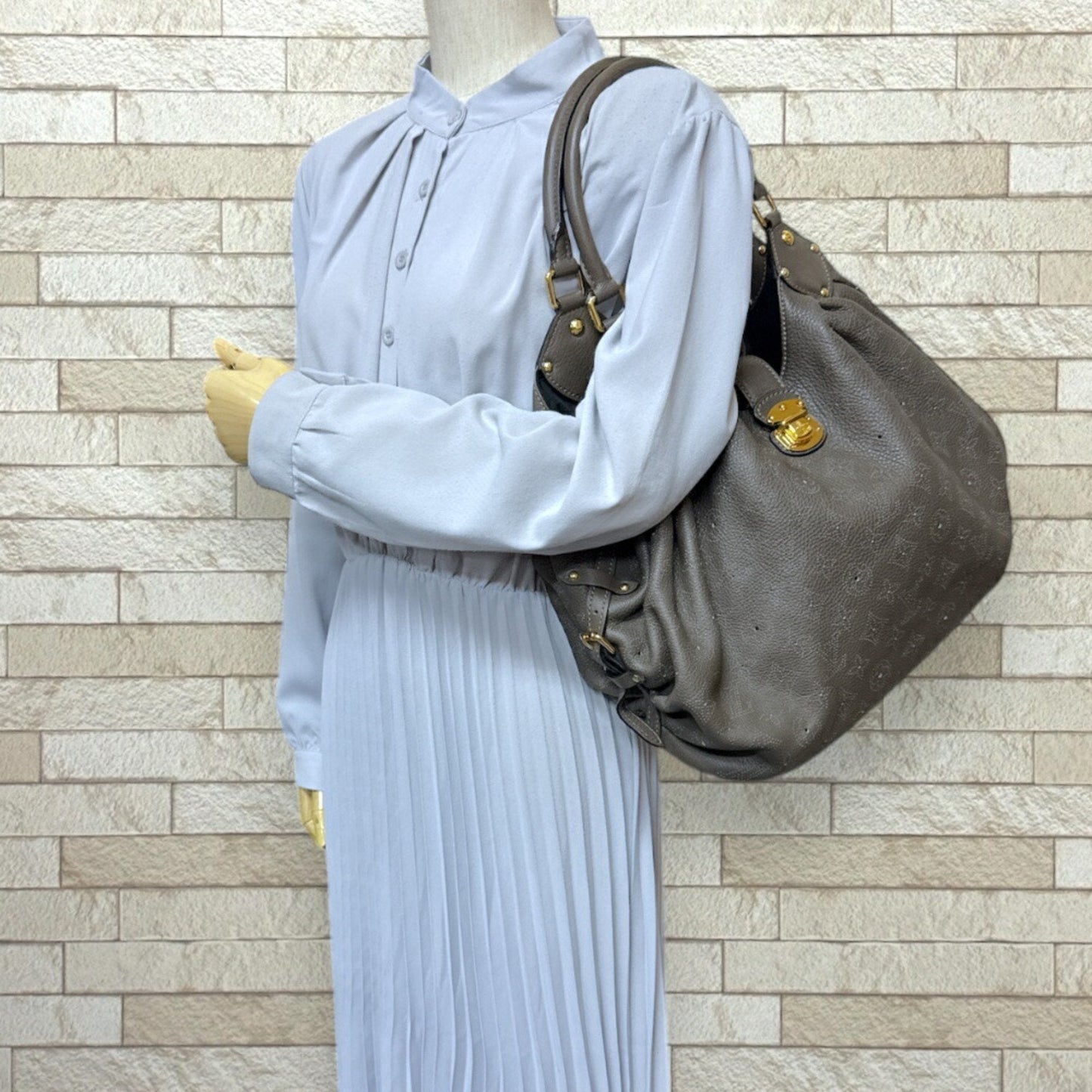 Mahina Leather Tote Bag with Slight Wear and Spacious Interior