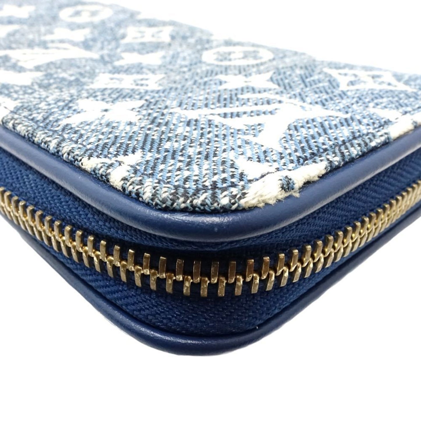 Zippy Wallet Monogram Denim M60711
