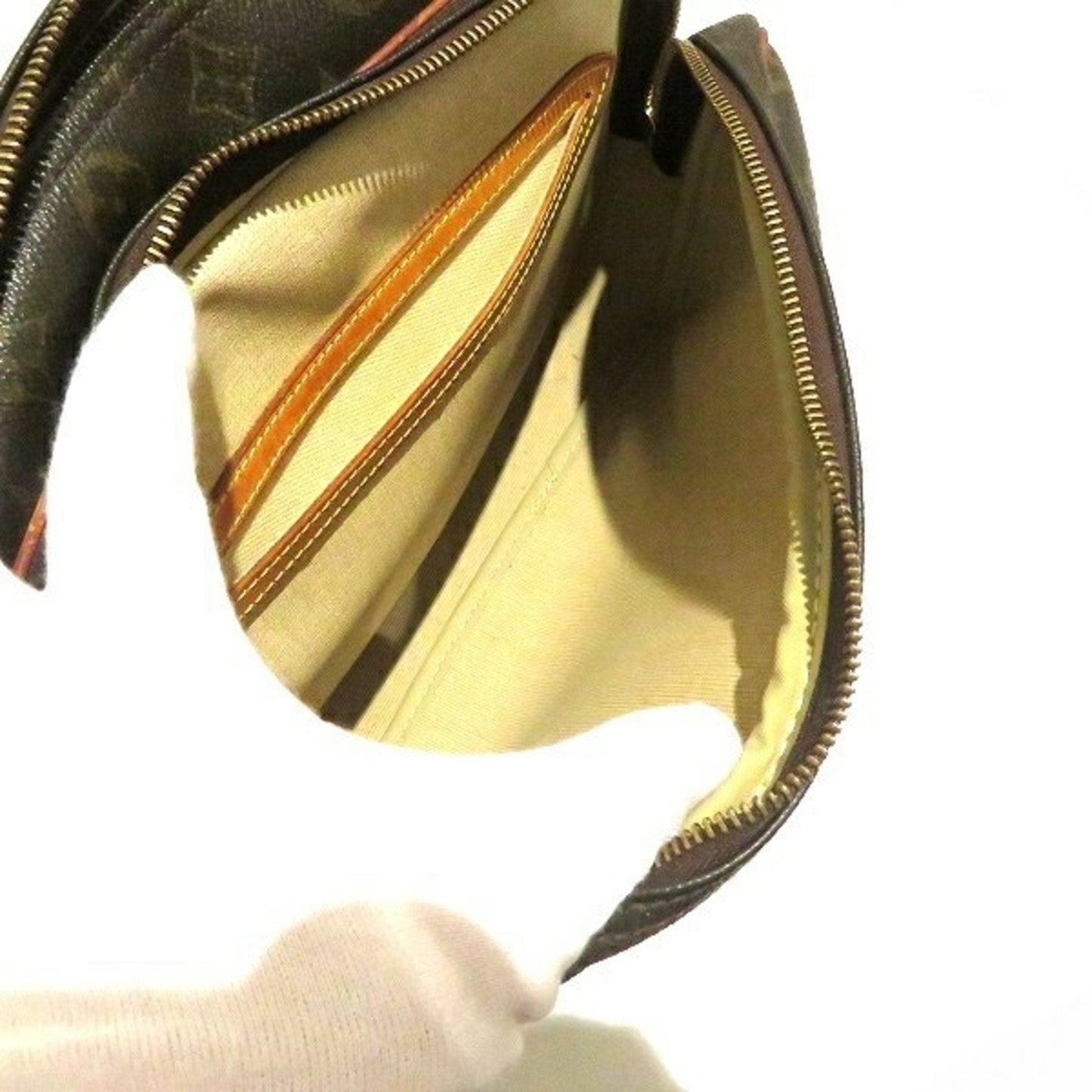 Monogram Canvas Pochette Crossbody