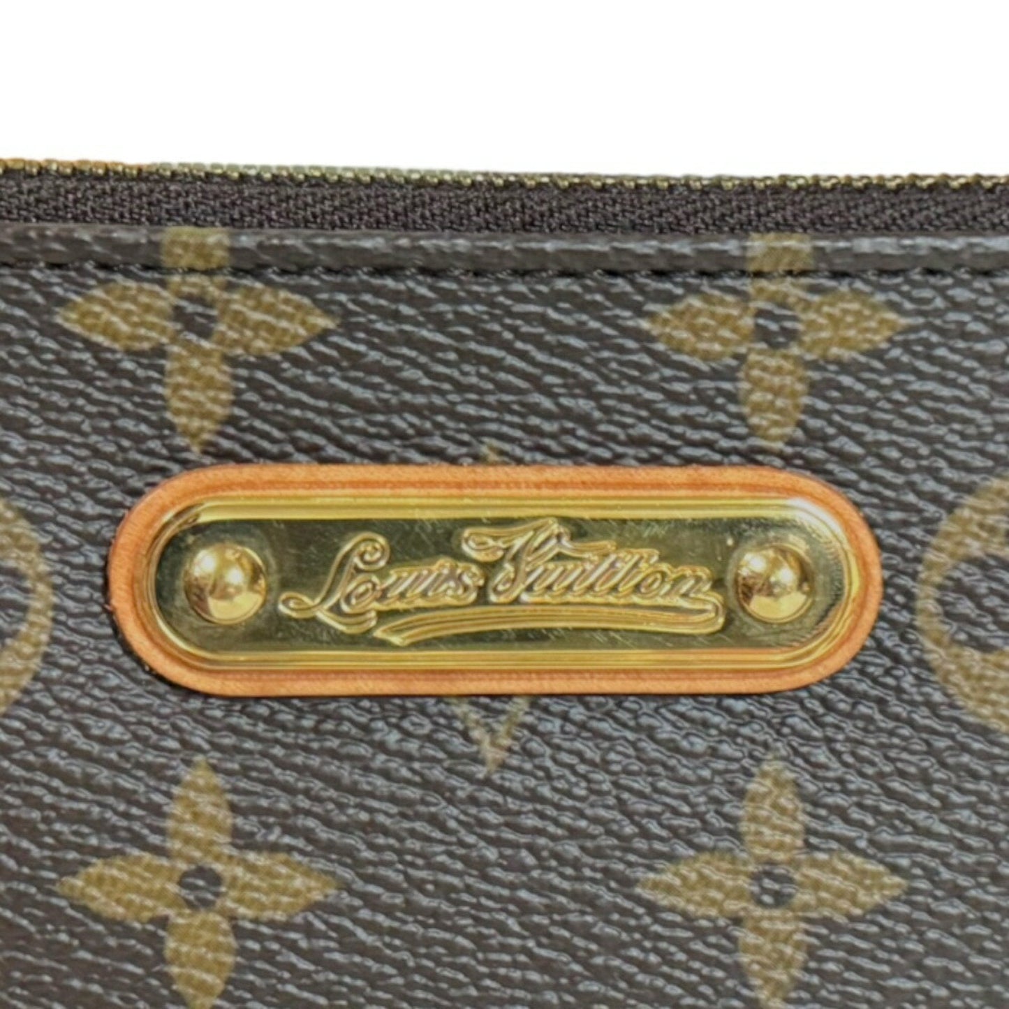 Pochette Accessoires Clutch Monogram Canvas Chain