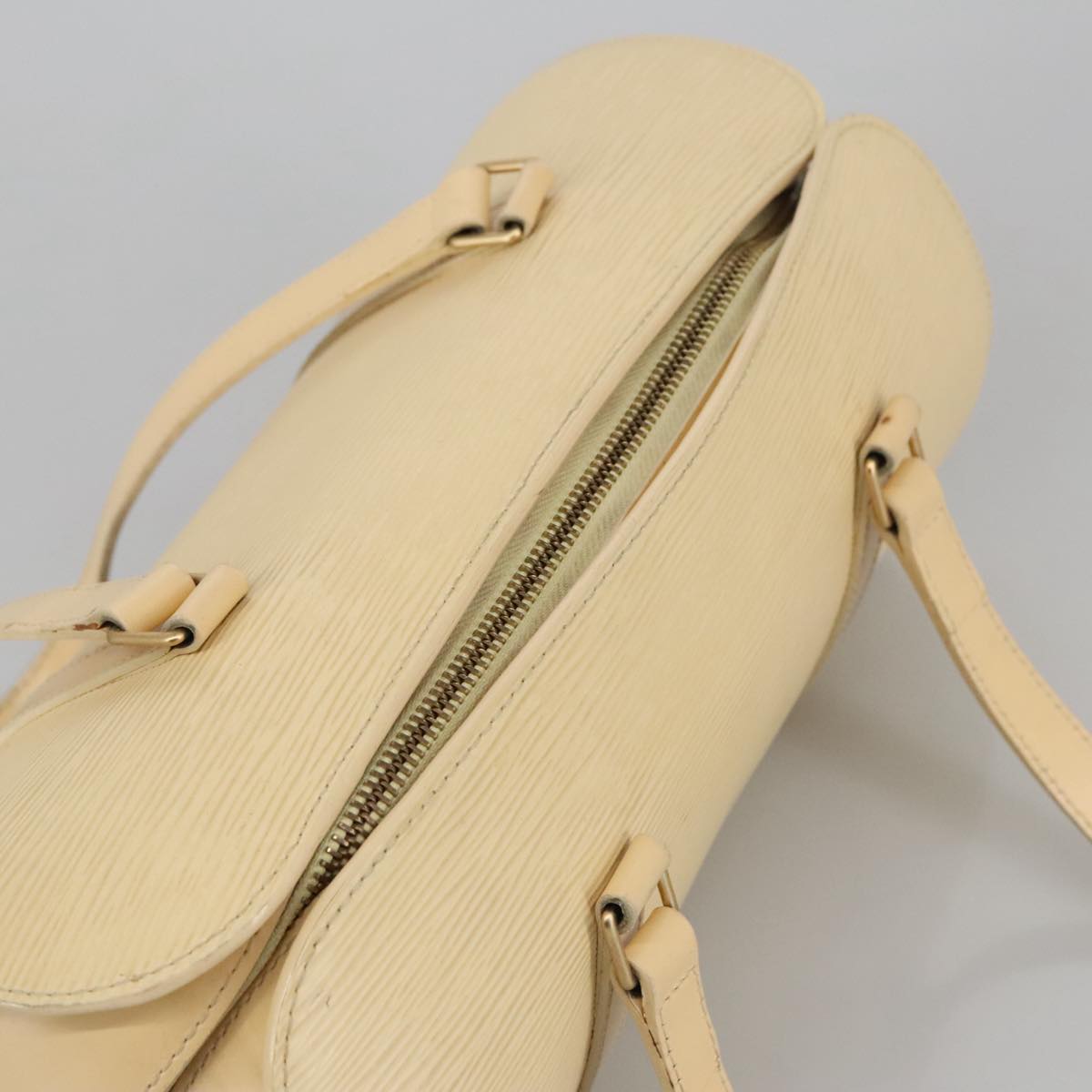 Epi Leather Barrel Bag Handbag