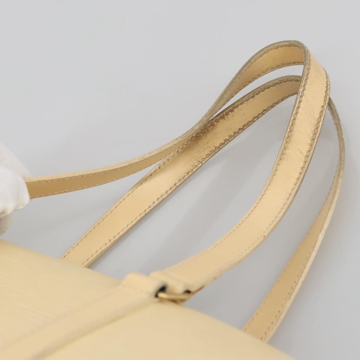 Epi Leather Barrel Bag Handbag