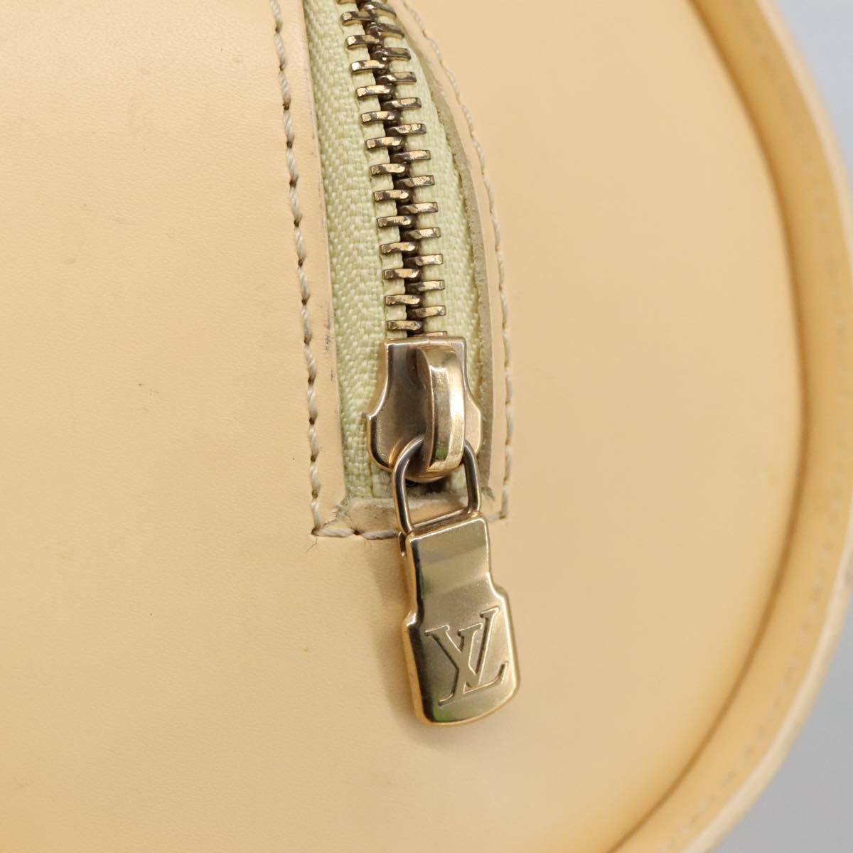 Epi Leather Barrel Bag Handbag