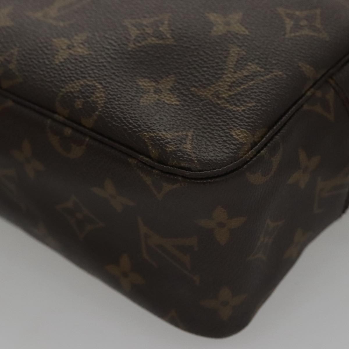 Toiletry Pouch in Canvas with Good Condition