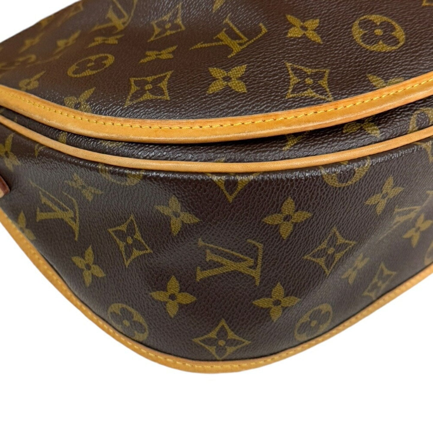 Pochette Crossbody Bag Monogram Canvas
