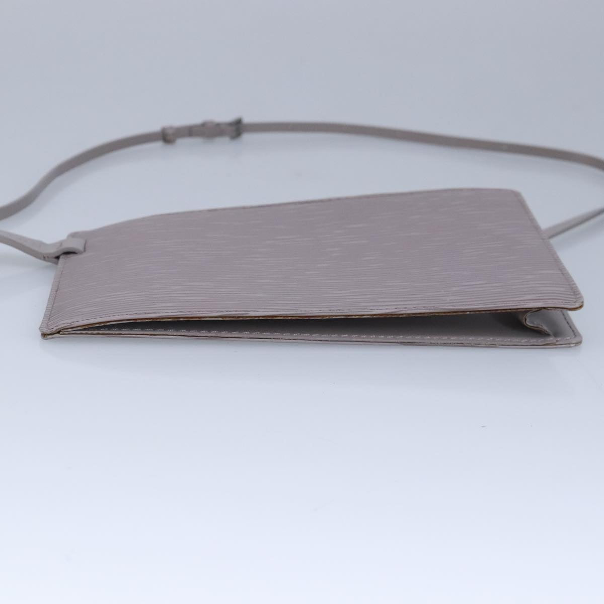 Pochette Epi Leather Clutch M60683