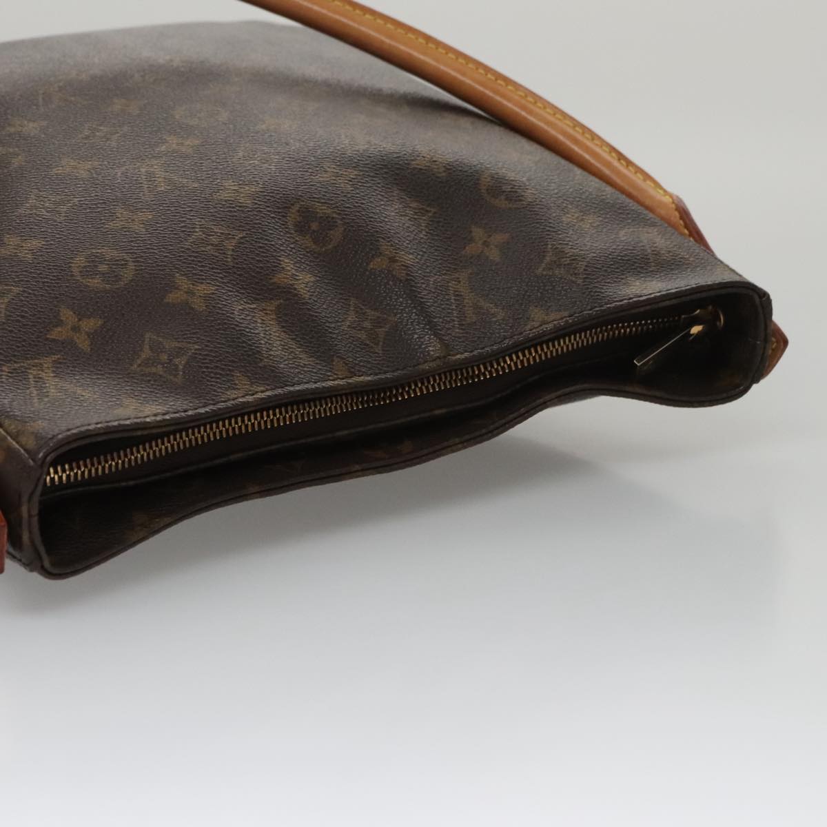 Looping GM Canvas Handbag with Dust Bag