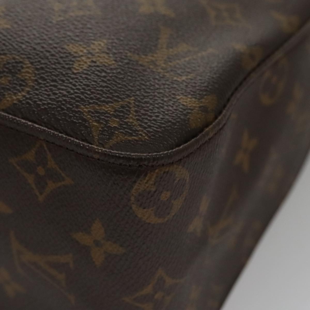 Looping GM Canvas Handbag with Dust Bag