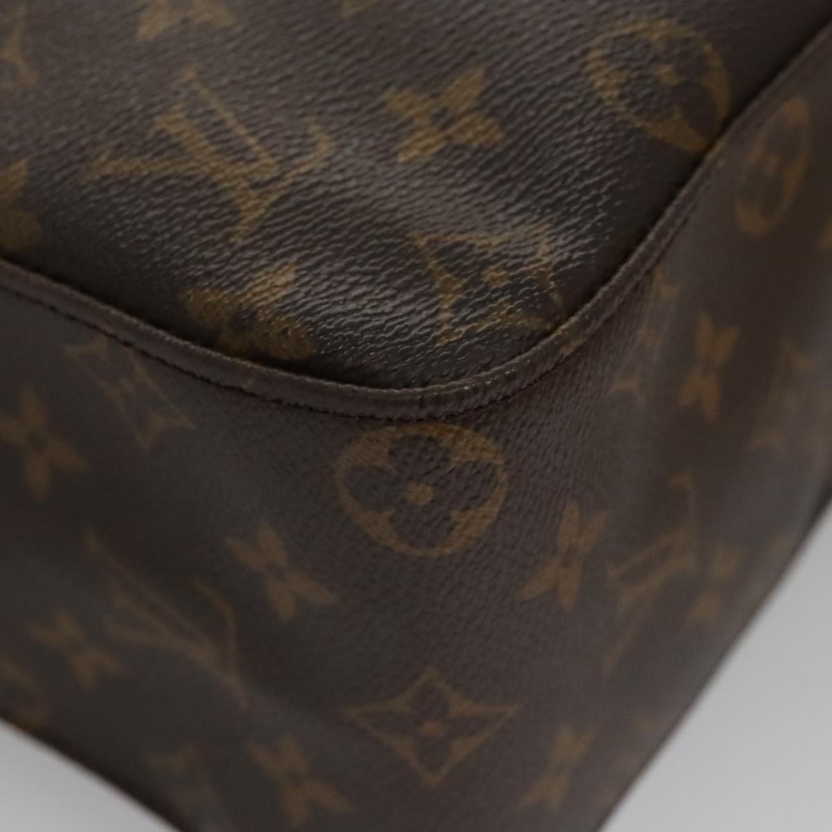 Looping GM Canvas Handbag with Dust Bag