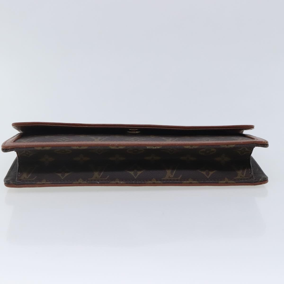 Pochette Monogram Clutch