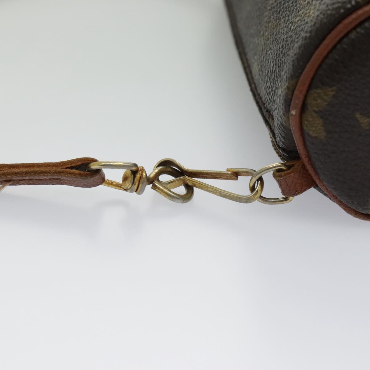 Pochette Toilette 26 Monogram Clutch