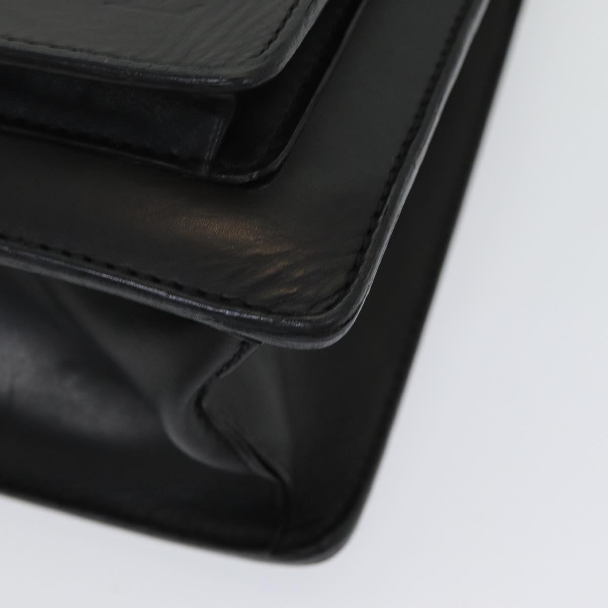 Lockme II Handbag