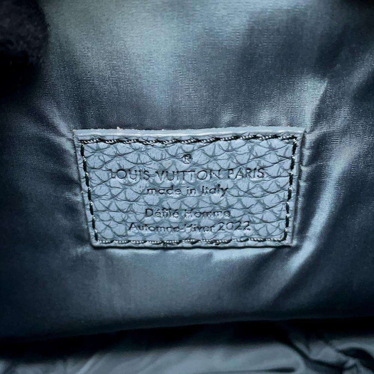 Pochette Mtis Reverse Monogram