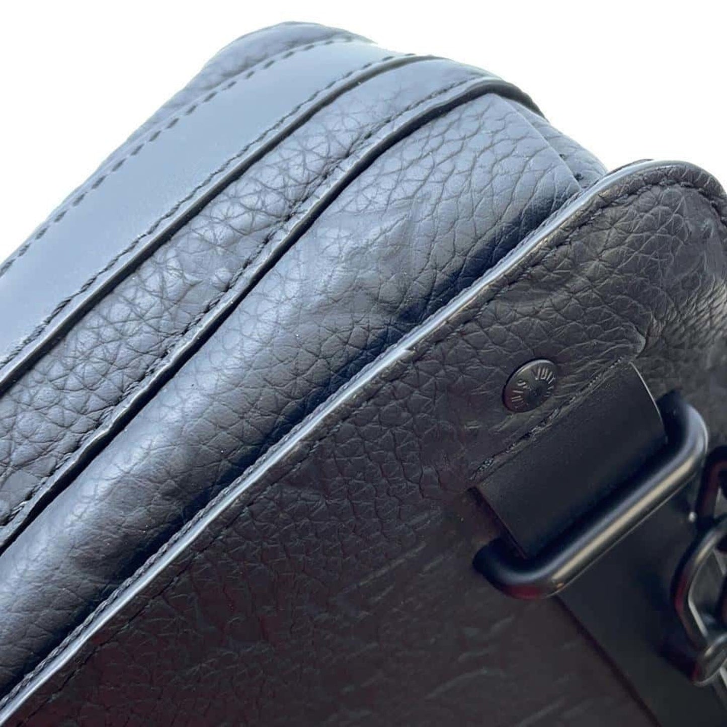 Leather Steamer Bag with Shoulder Strap