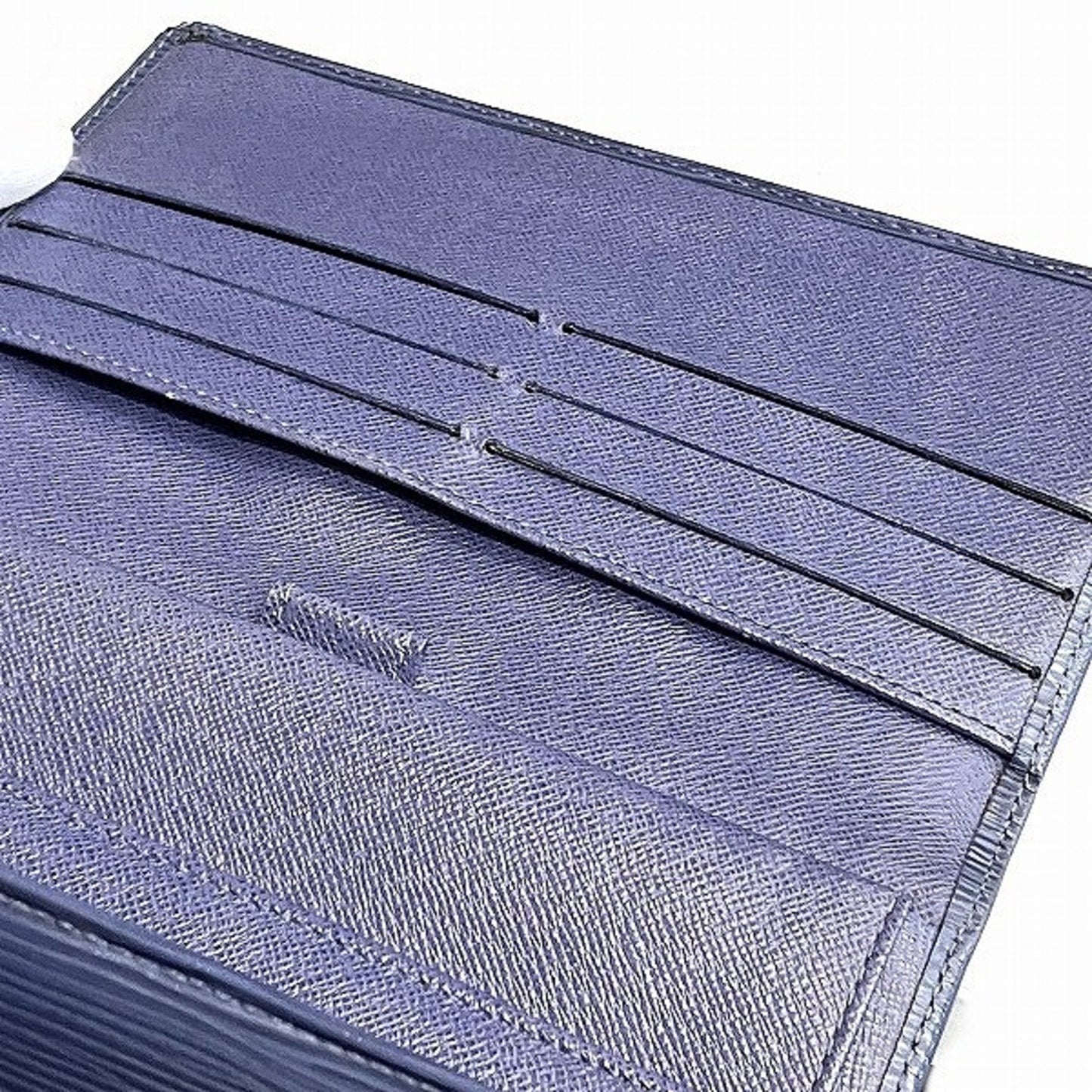 Epi Leather Zippy Wallet