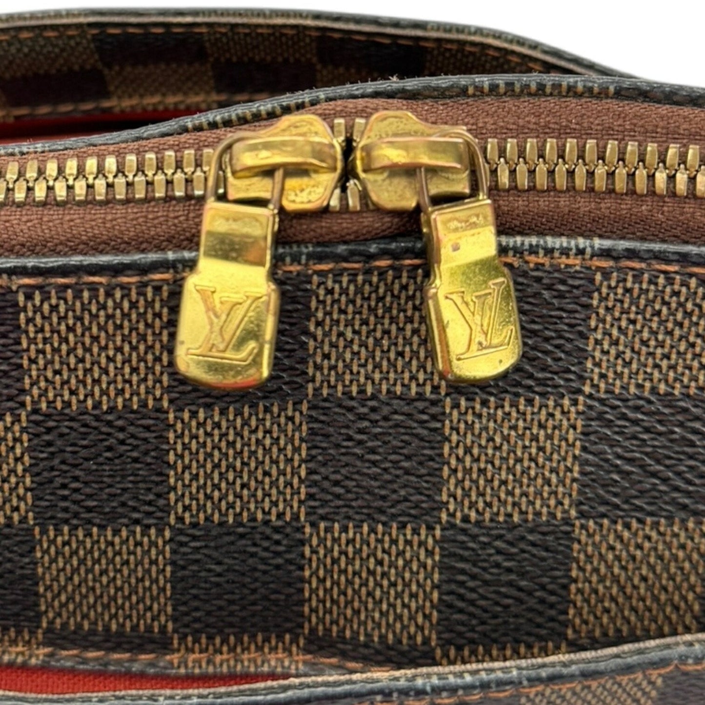 Lockme II Shoulder Bag Brown