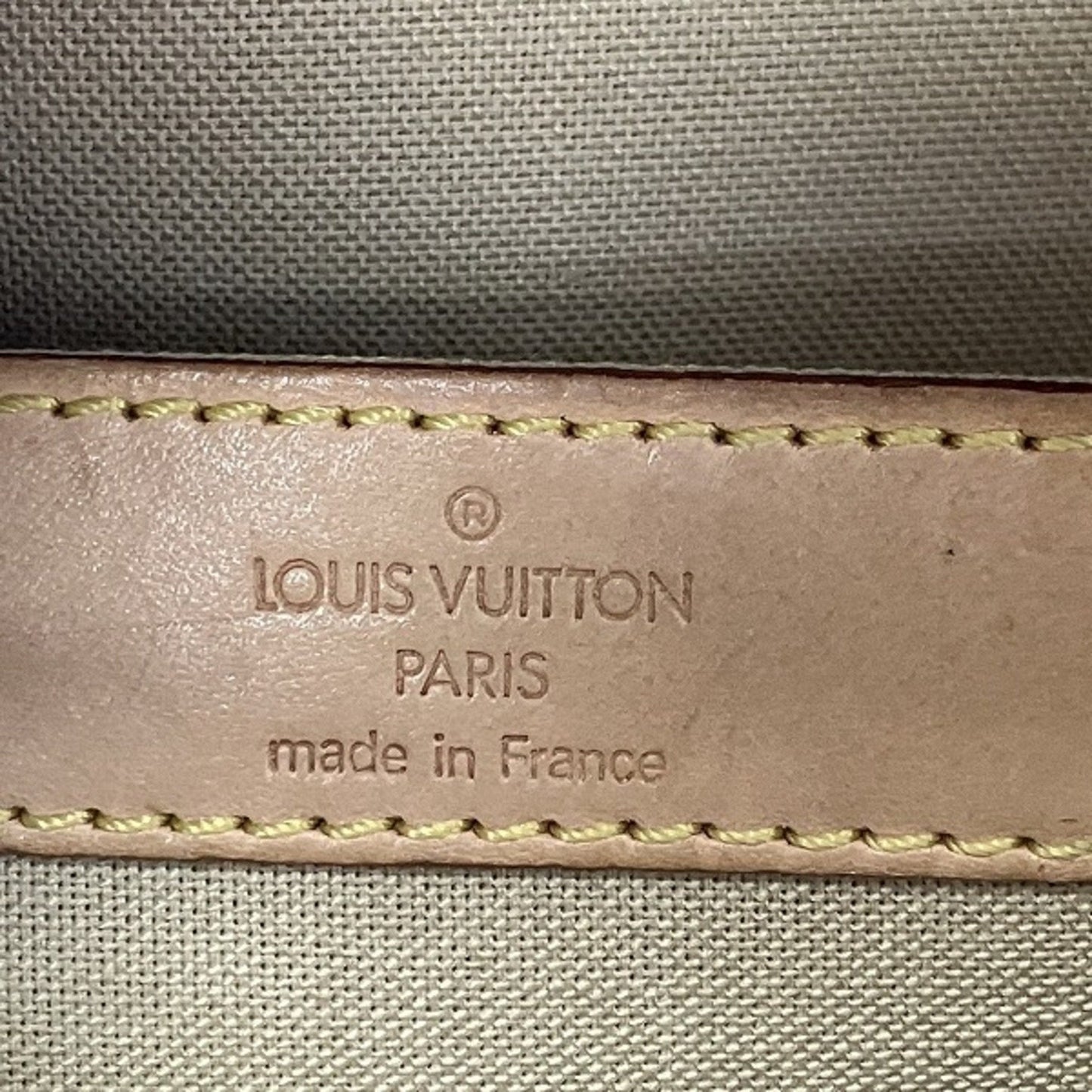 Azur Canvas Pochette N41700