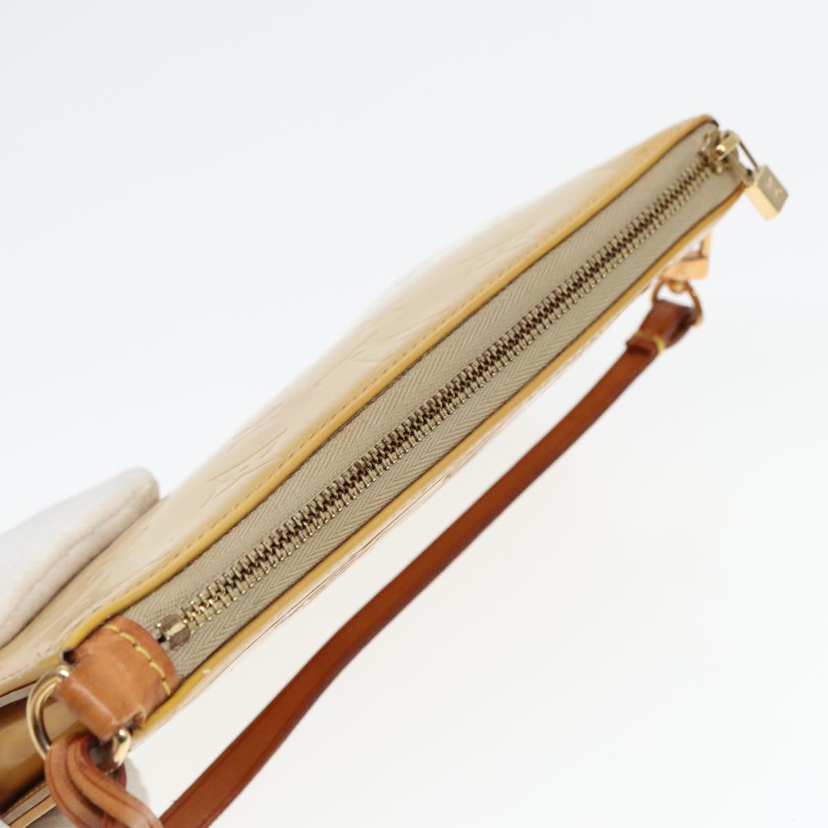 Pochette Monogram Vernis Clutch