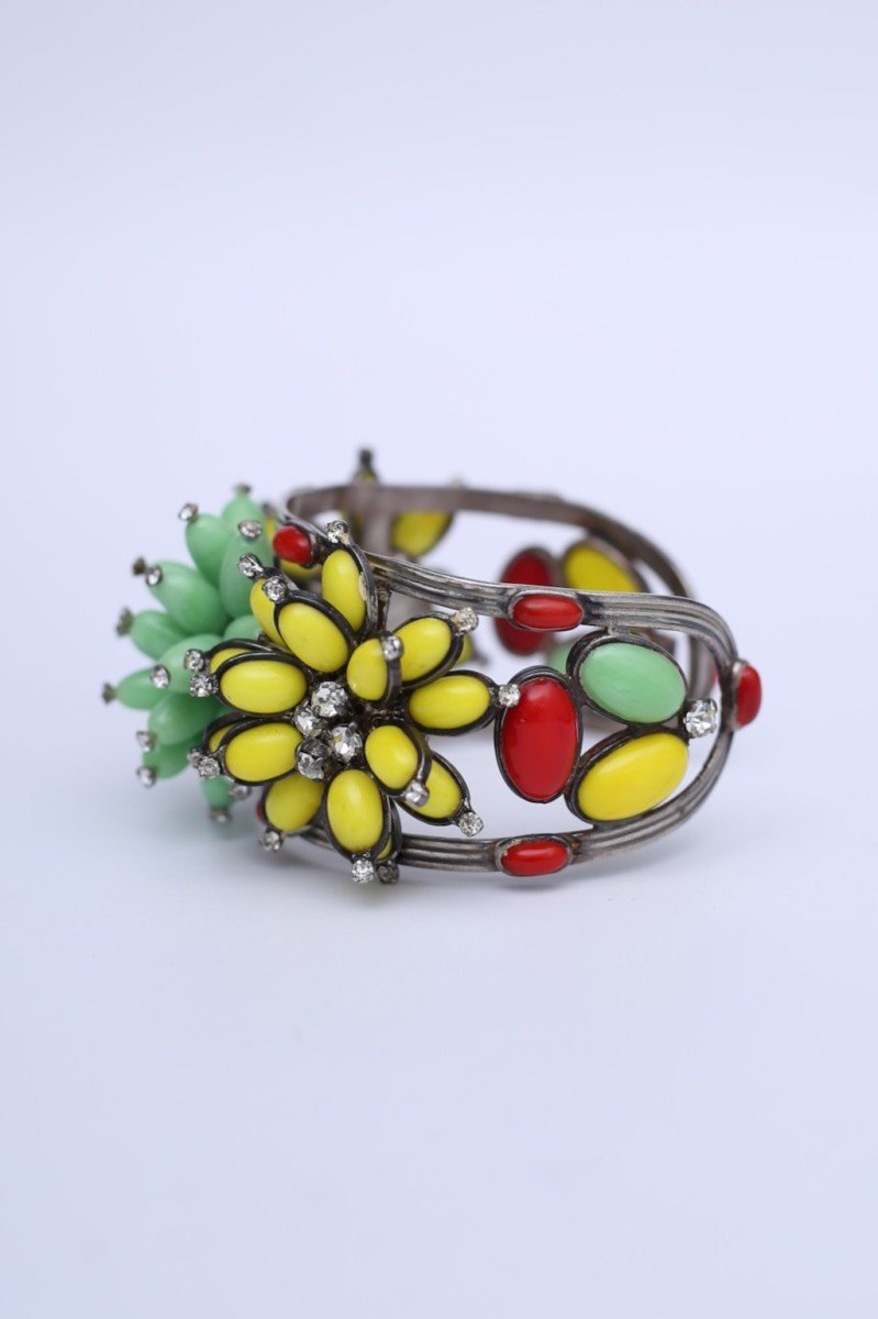 Bracelet en pÃ¢te de verre Chanel
