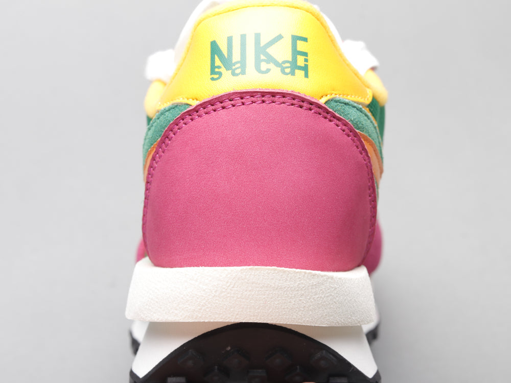 GLM - NKE Waffle Green Powder
