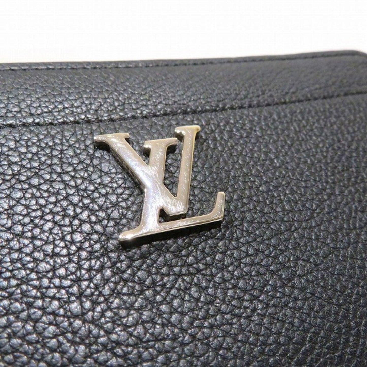 Lockme Leather Wallet with Sleek Design and Slightly Worn Look