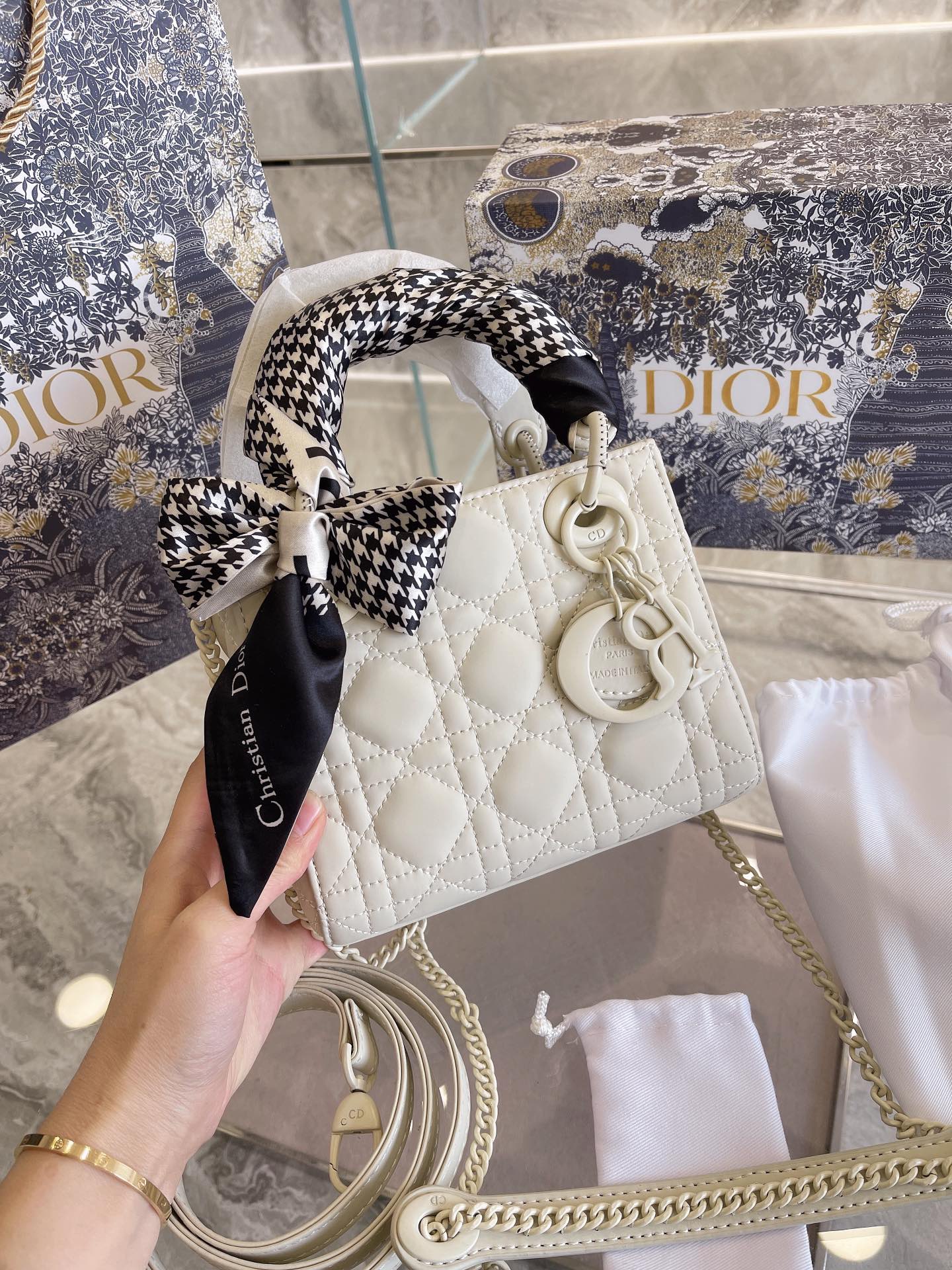 GLM - Top Quality Bags DIR 057