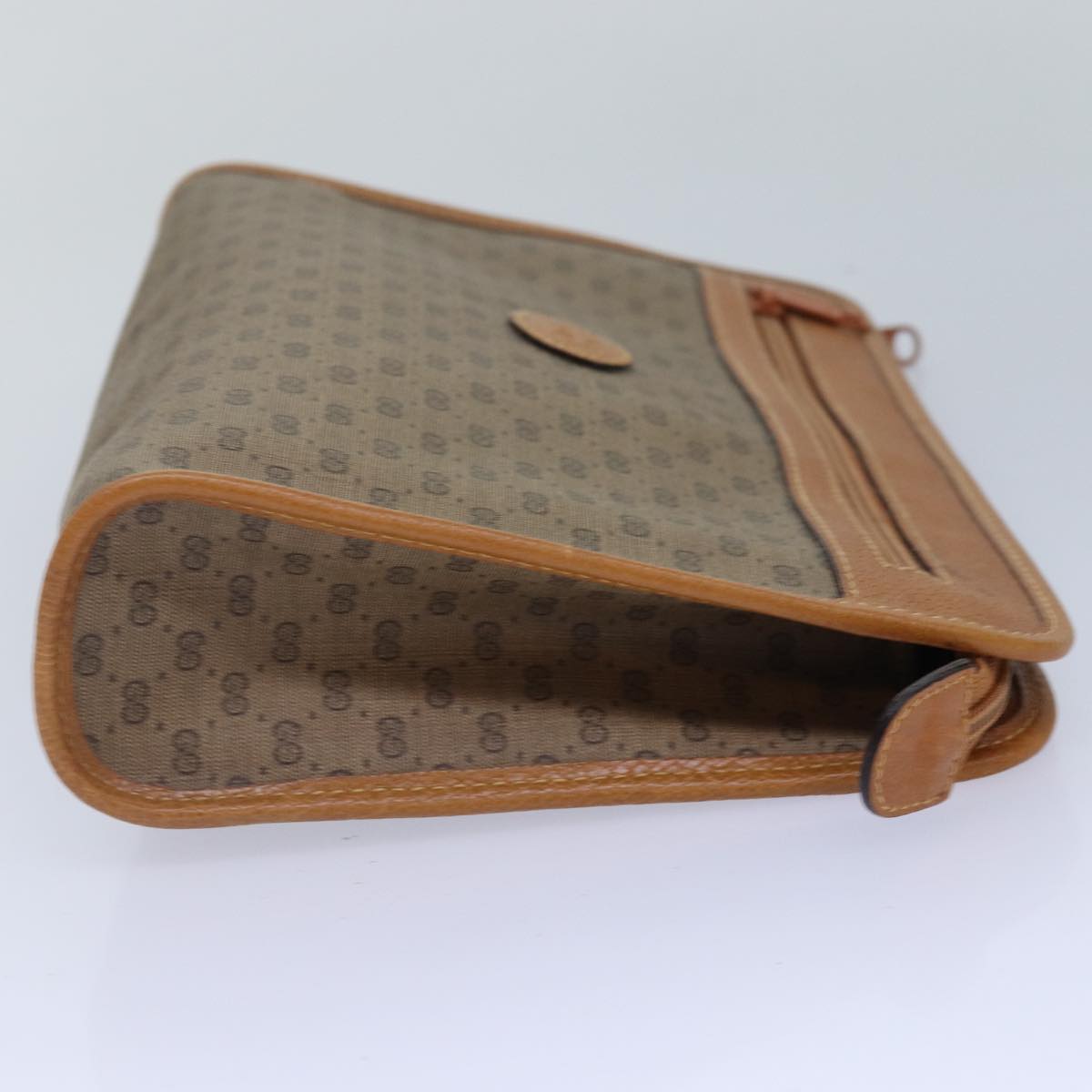 Gucci GG canvas