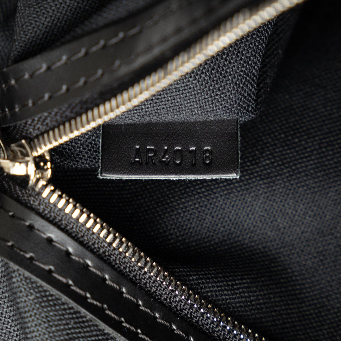 Black Louis Vuitton Damier Graphite Sac Leoh