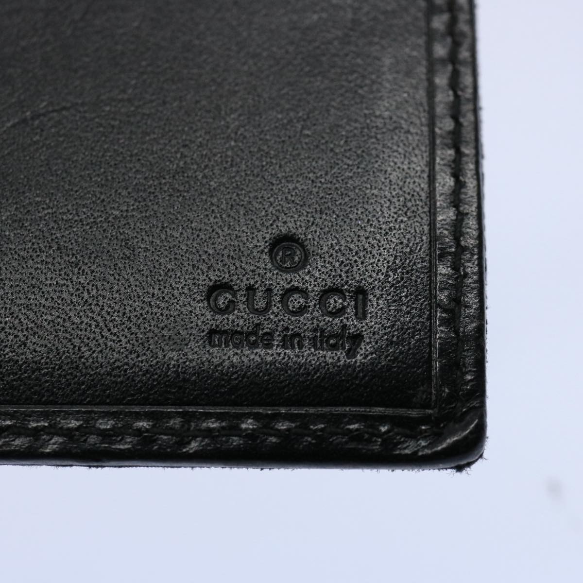 Gucci --