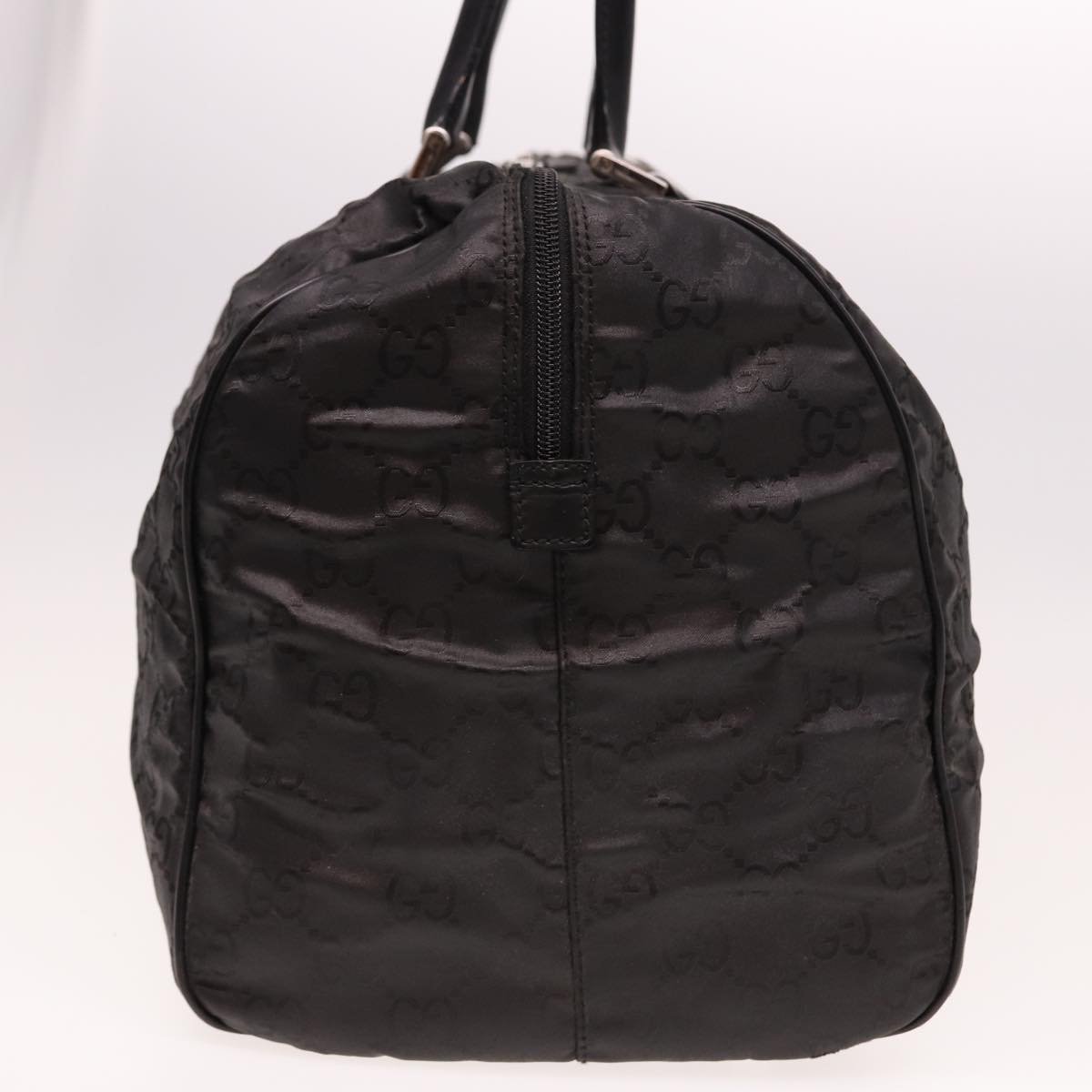 Gucci GG pattern