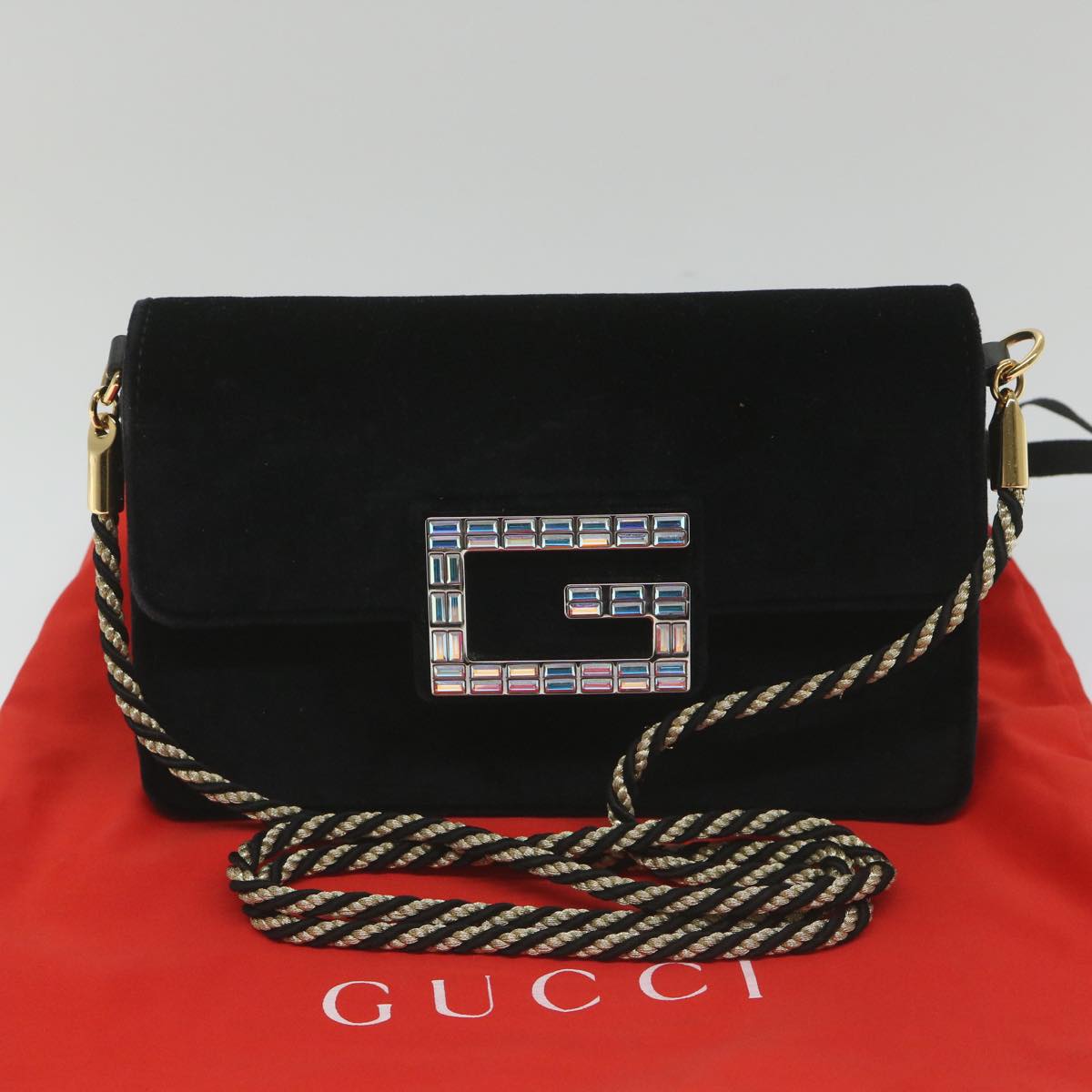 Gucci --