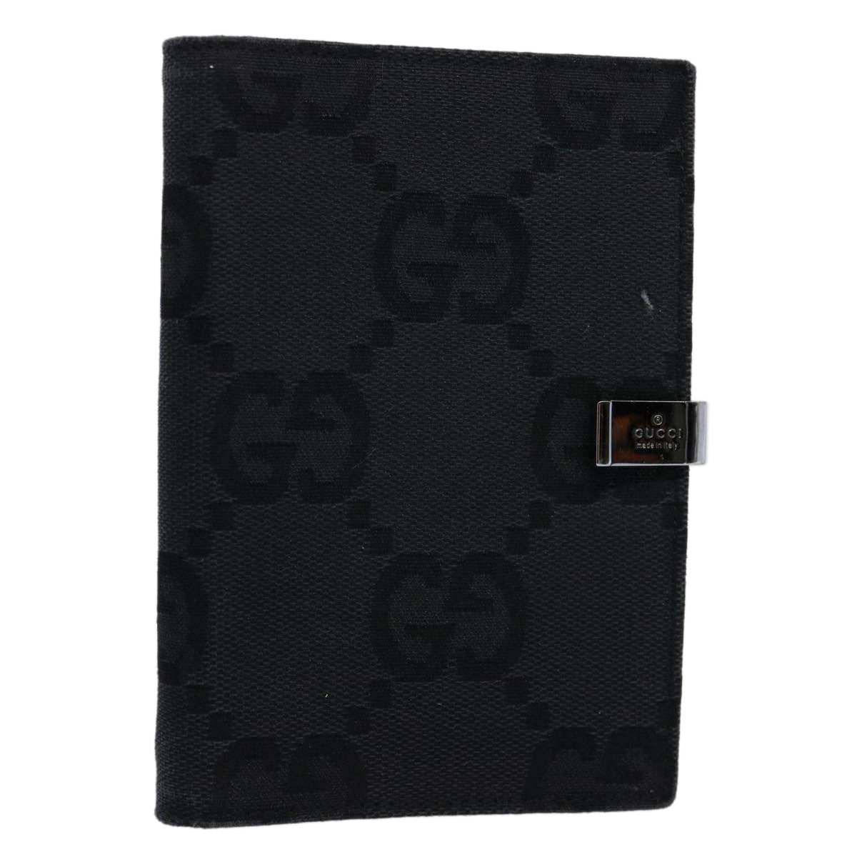 Gucci --