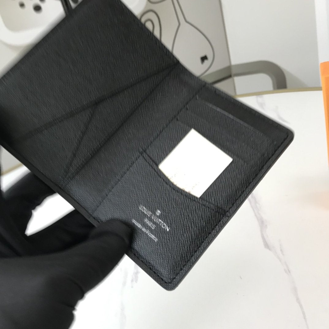 GLM - Top Quality Wallet LUV 013