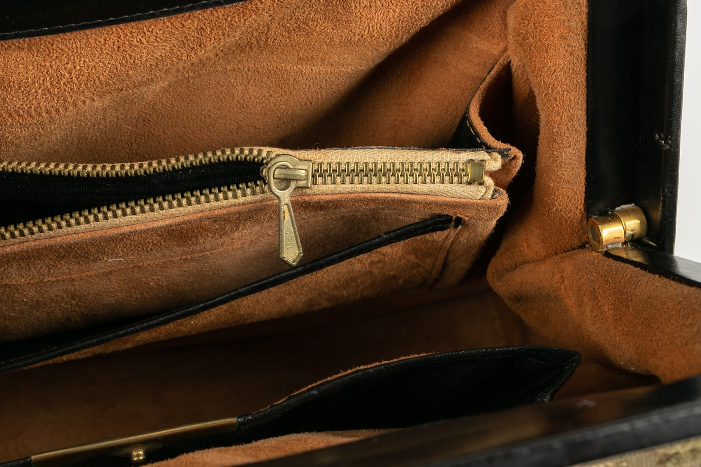 Sac ÃƒÆ’Ã‚Â  main en velours