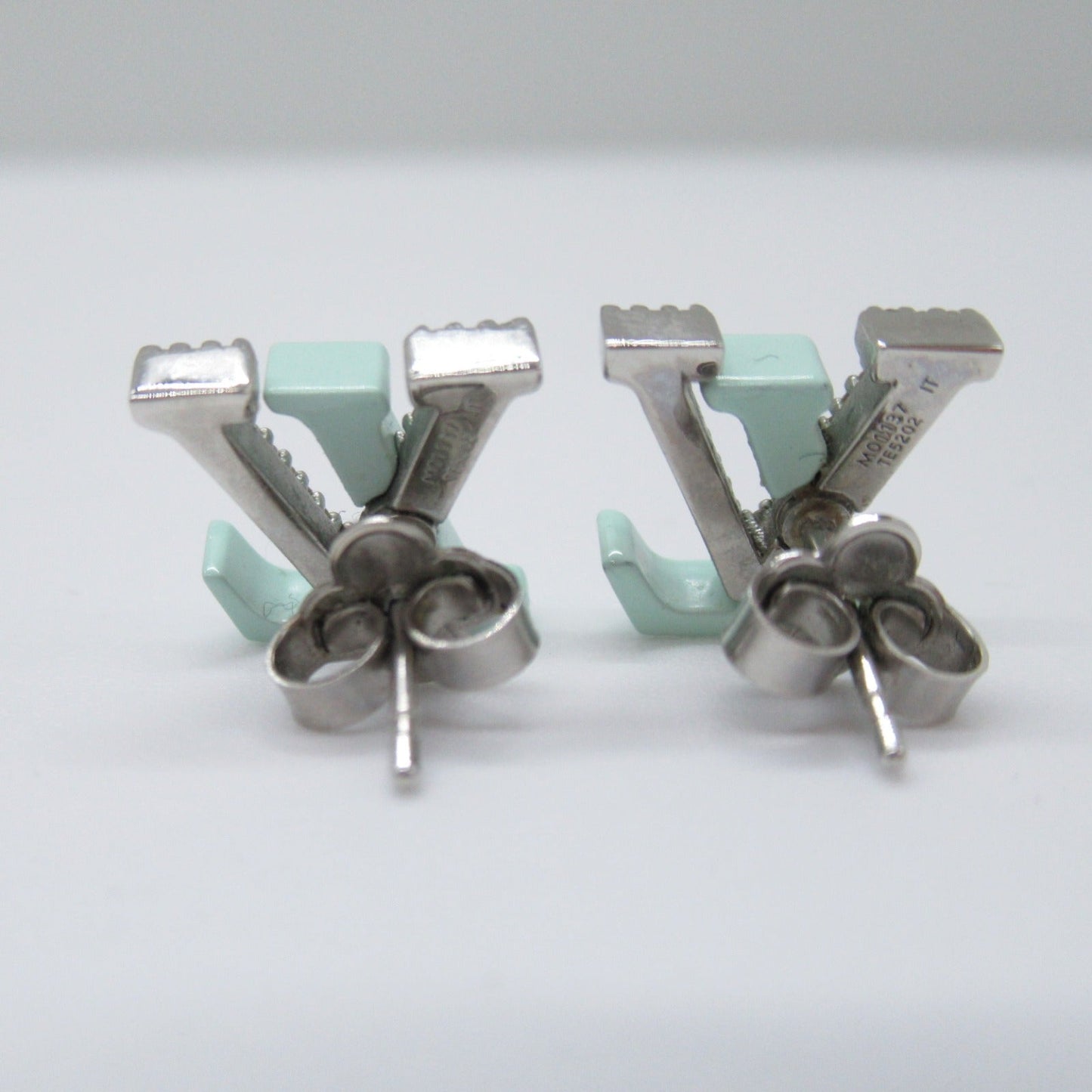 Louis Vuitton Louis Vuitton Logo Pias Jewelry GP   Blue MO1137