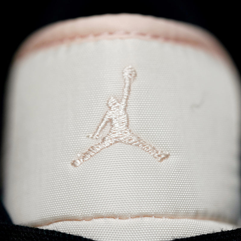 GLM - AJ1 Low Milk Tea