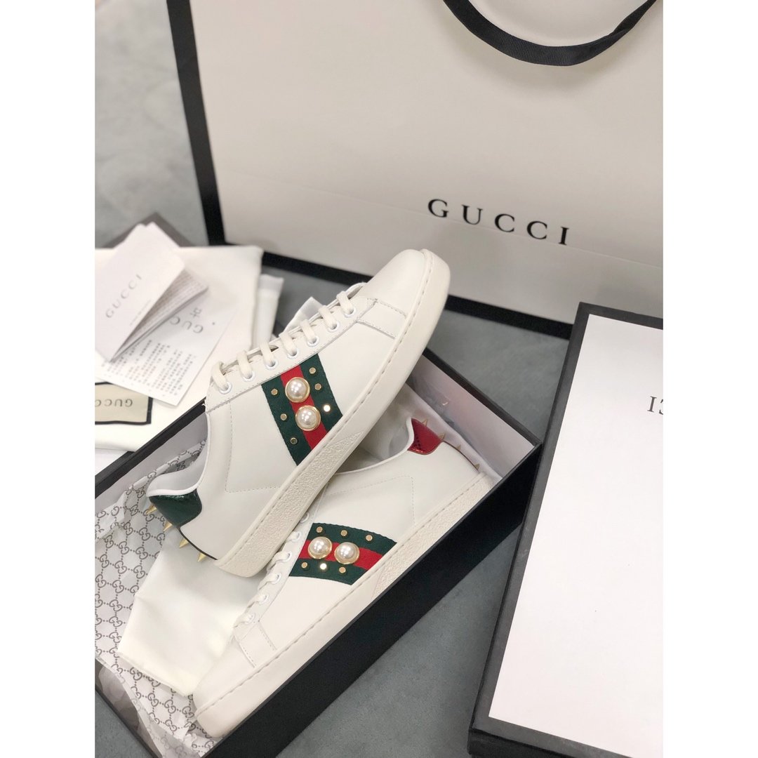 GLM-GCI Ace PEARL Sneaker 082