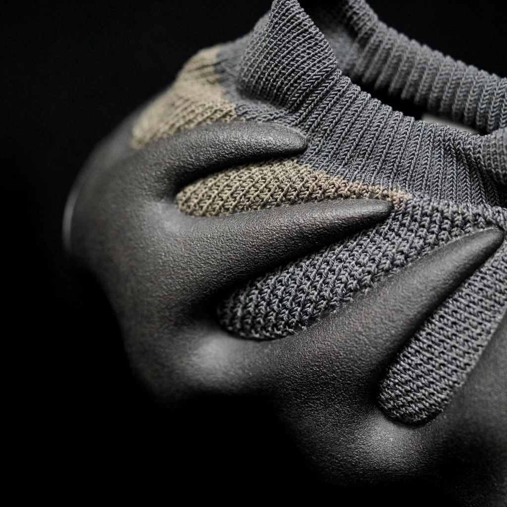 GLM - Yzy 450 Dark Slate Sneaker