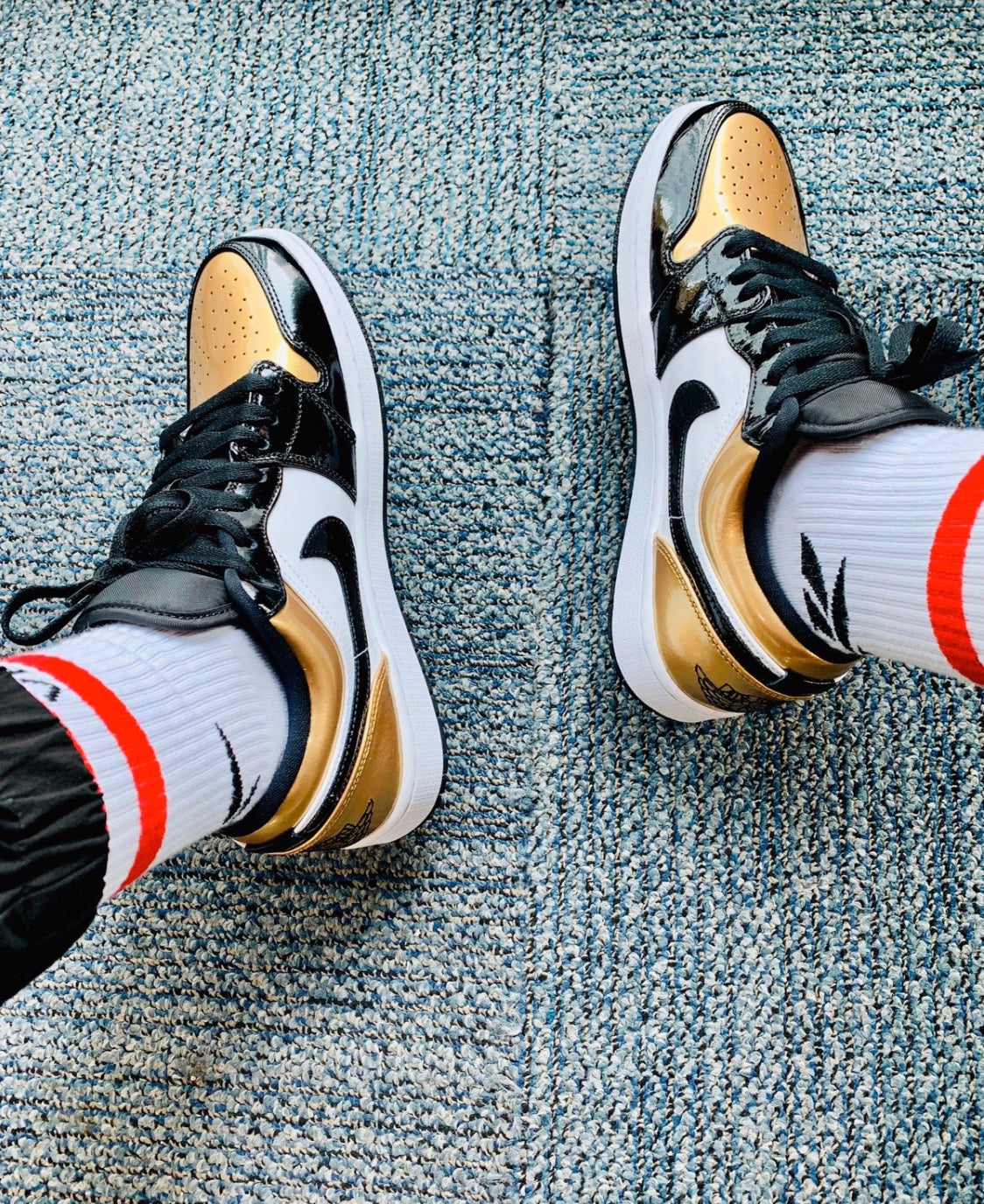GLM - AJ1 black gold