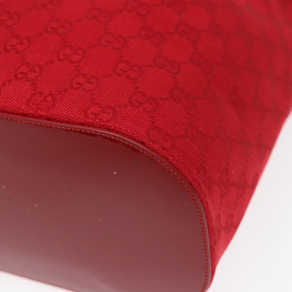 Gucci GG canvas