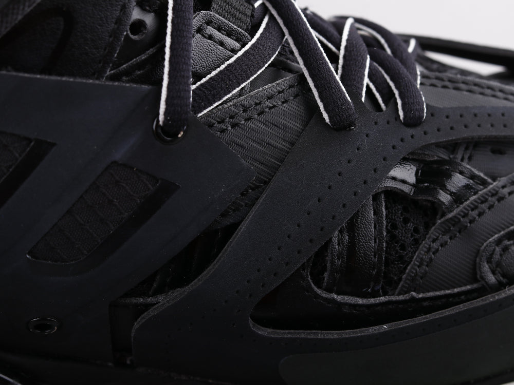 GLM - Bla Track Three Generations Black Sneaker