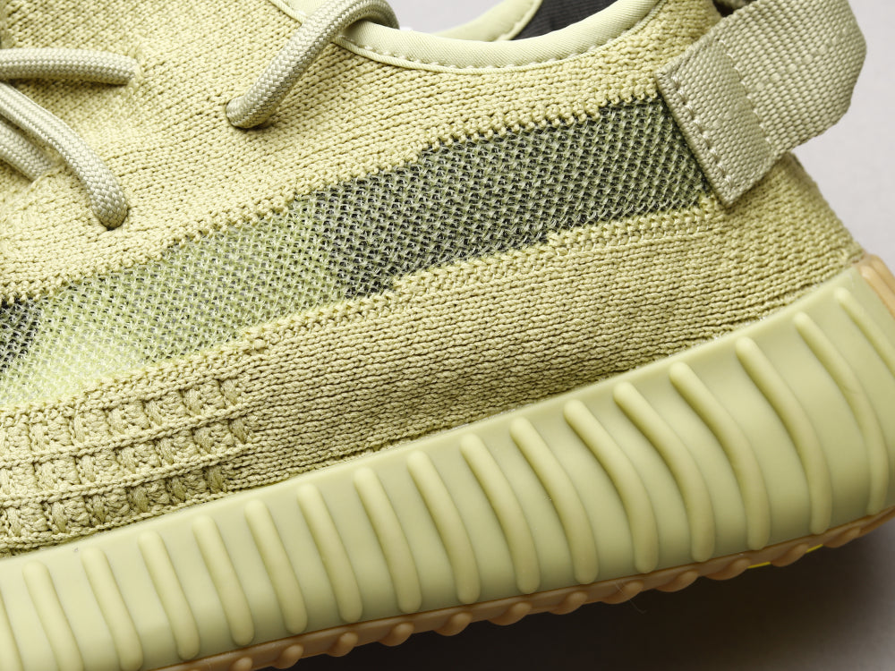 GLM - Yzy 350 Sulfur Matcha Green Sneaker