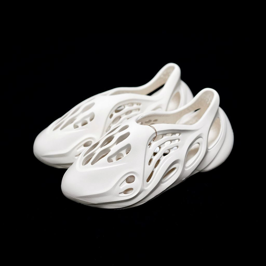 GLM - Yzy Foam Runner Sneaker