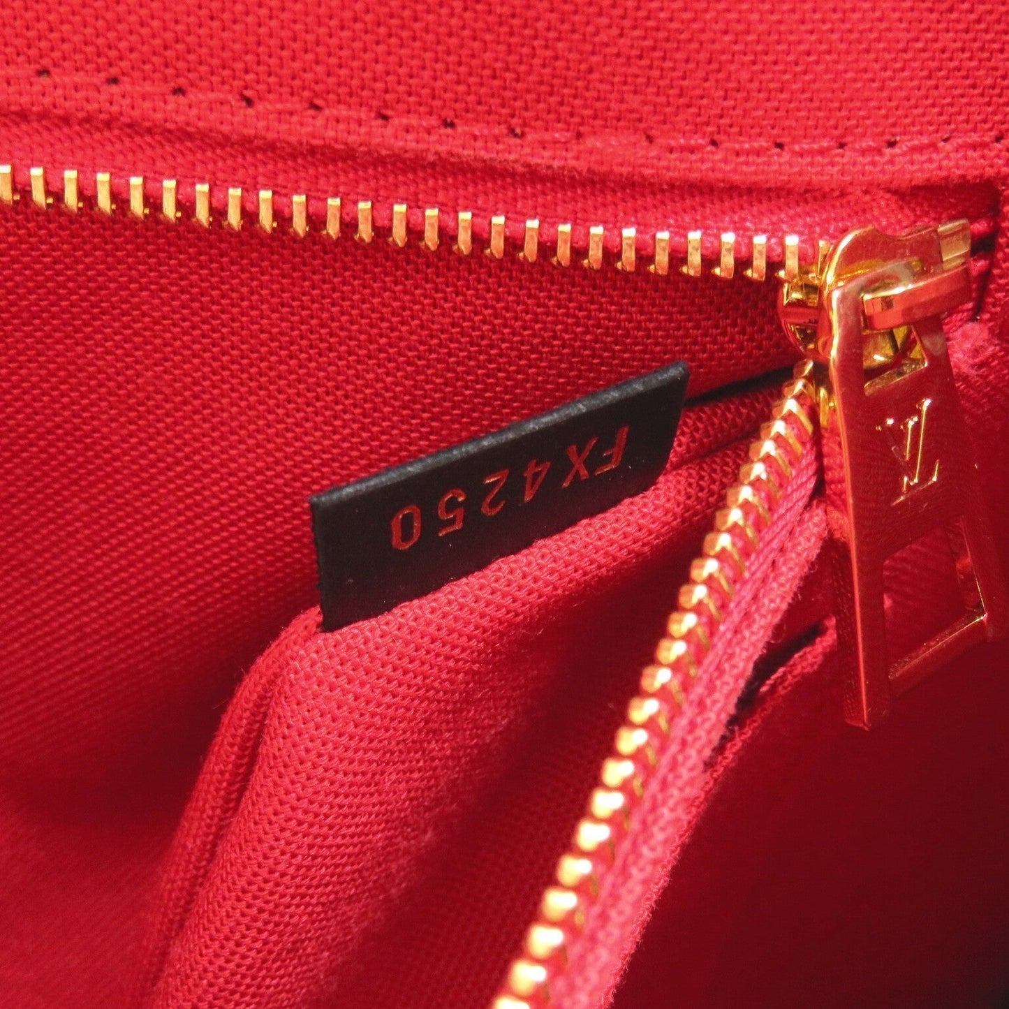 Louis Vuitton On The Go MM Tote Bag Tortoise Bag PVC ted Canvas Monogram Giant Reversee  Brown  M45321