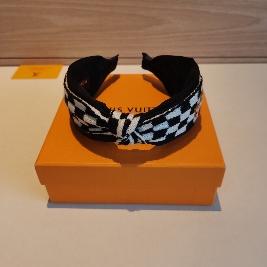 GLM - New Hair Band LUV 012